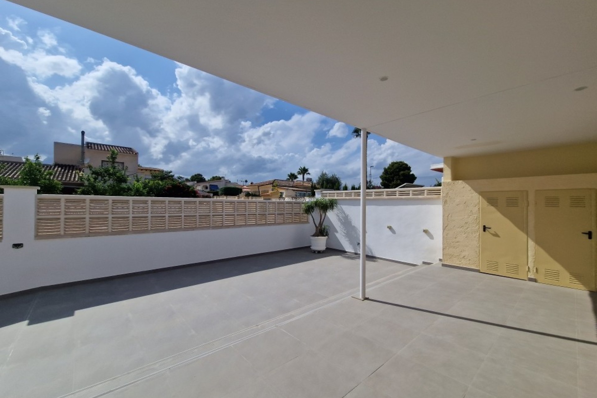 Resale - Villa - La Nucía - Costa Blanca