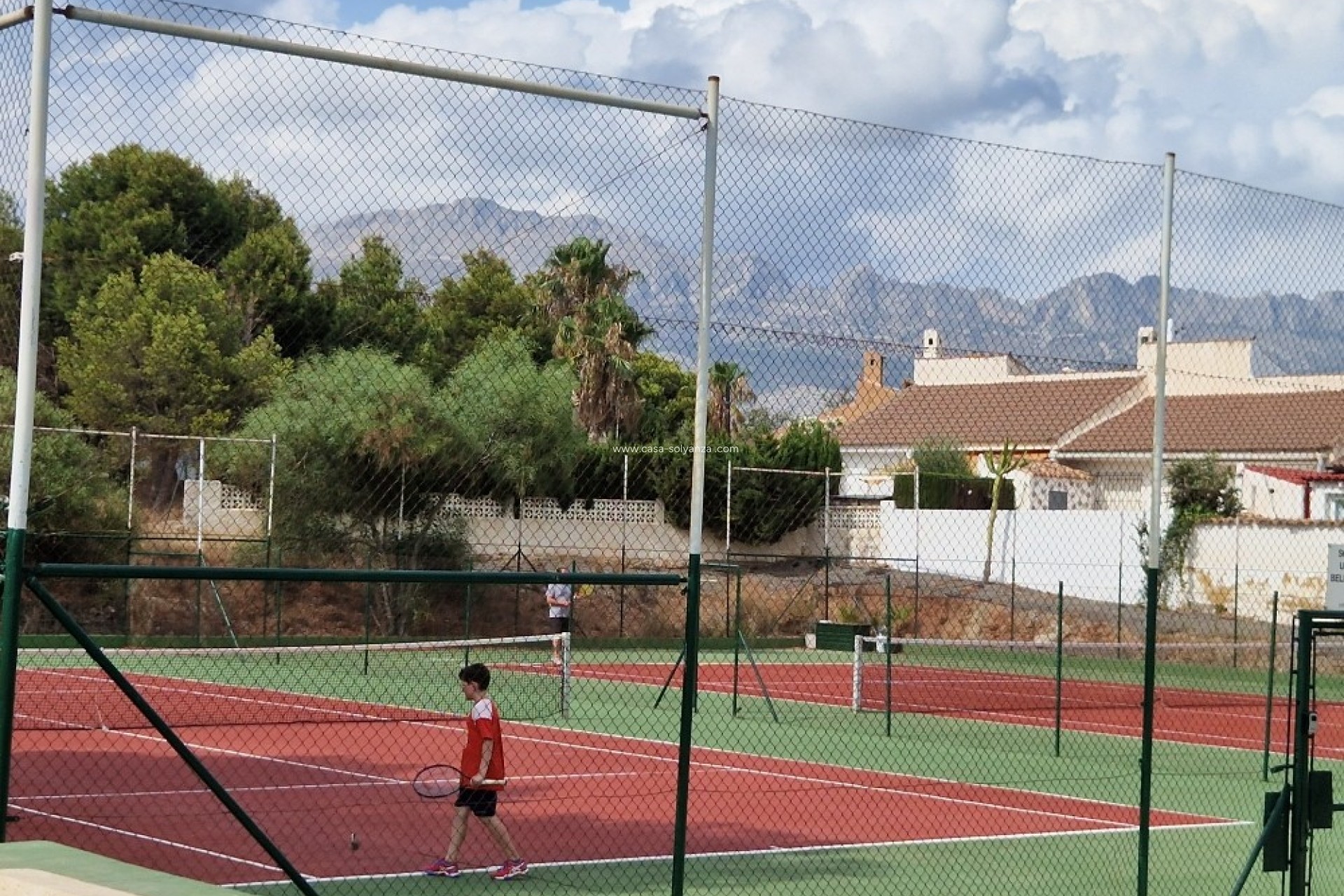 Resale - Villa - La Nucía - Costa Blanca