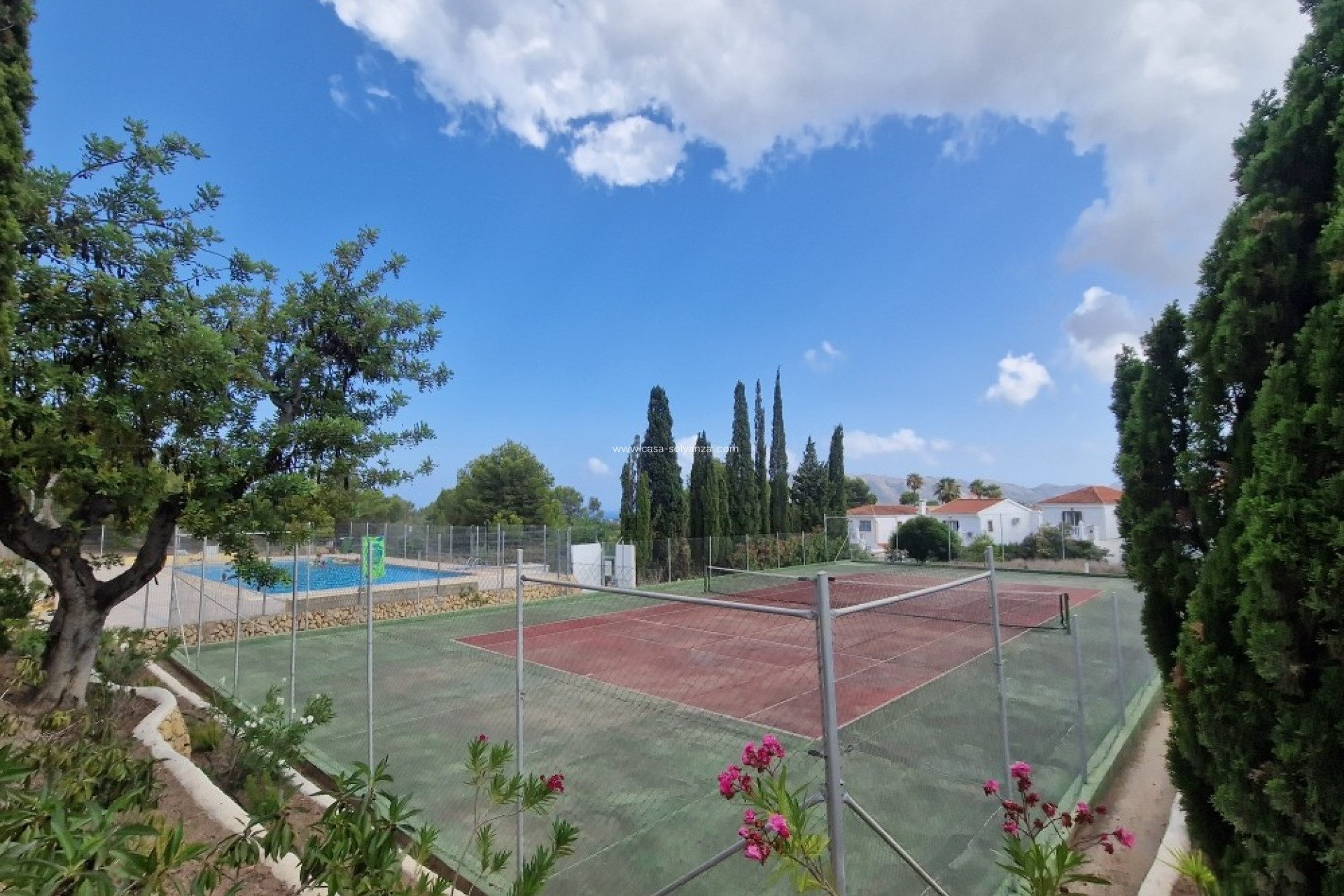 Resale - Villa - La Nucía - Costa Blanca