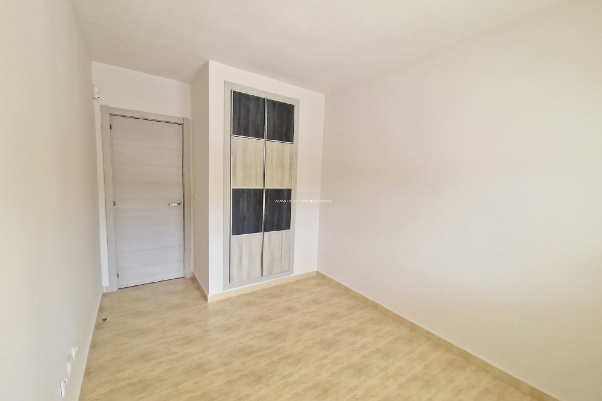 Resale - Villa - La Nucía - Costa Blanca