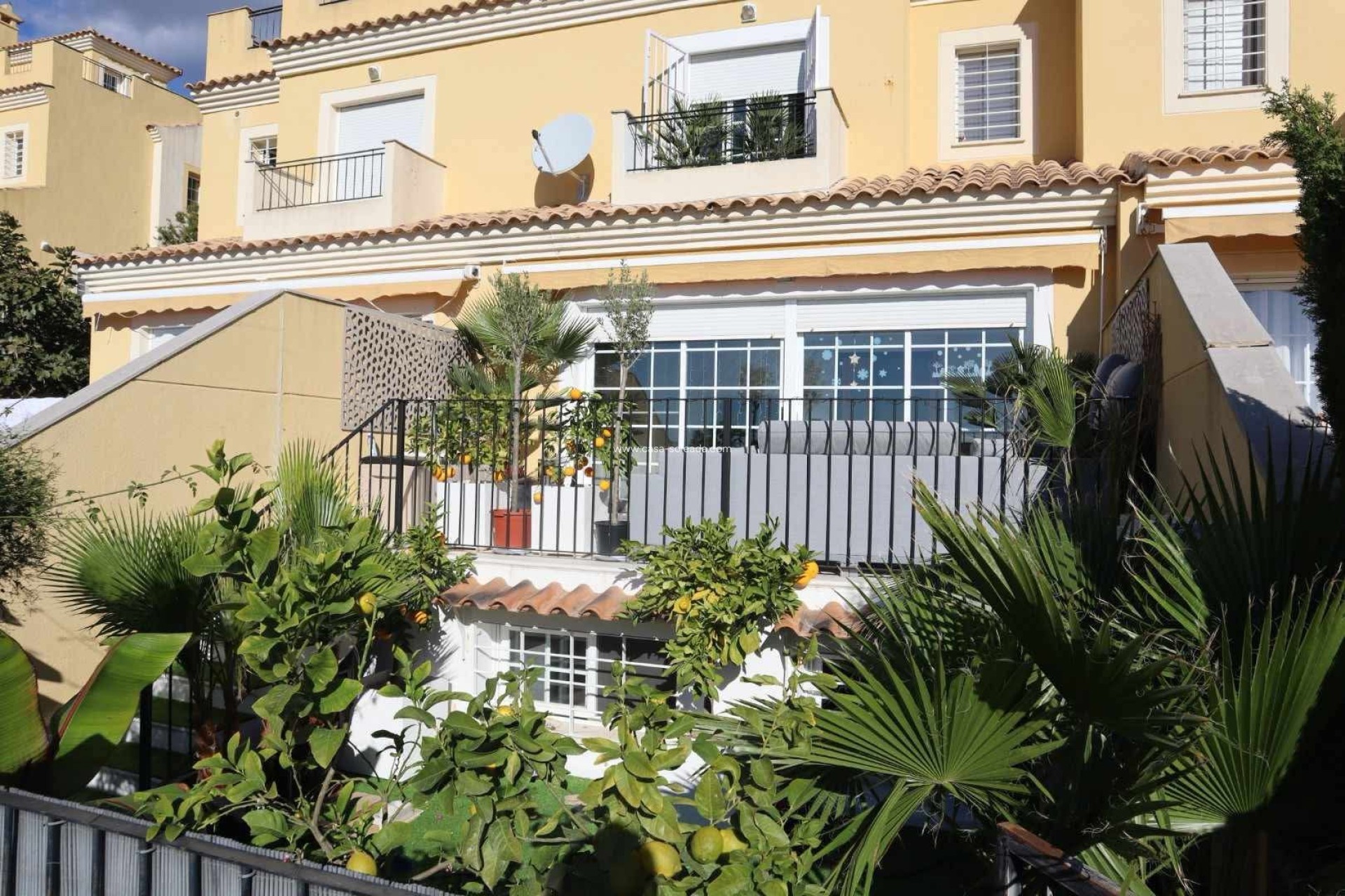 Resale - Villa - La Nucía - Costa Blanca
