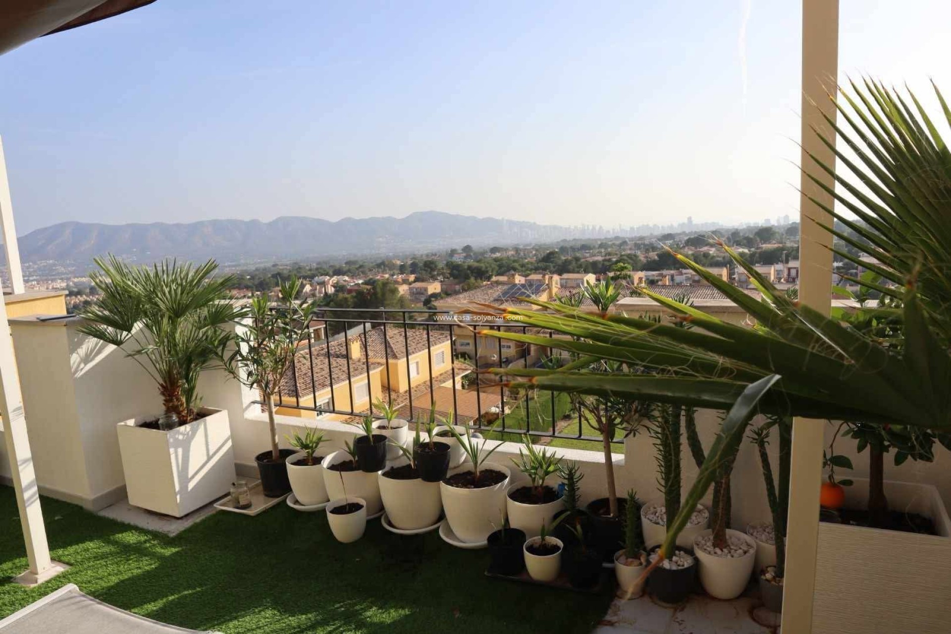 Resale - Villa - La Nucía - Costa Blanca
