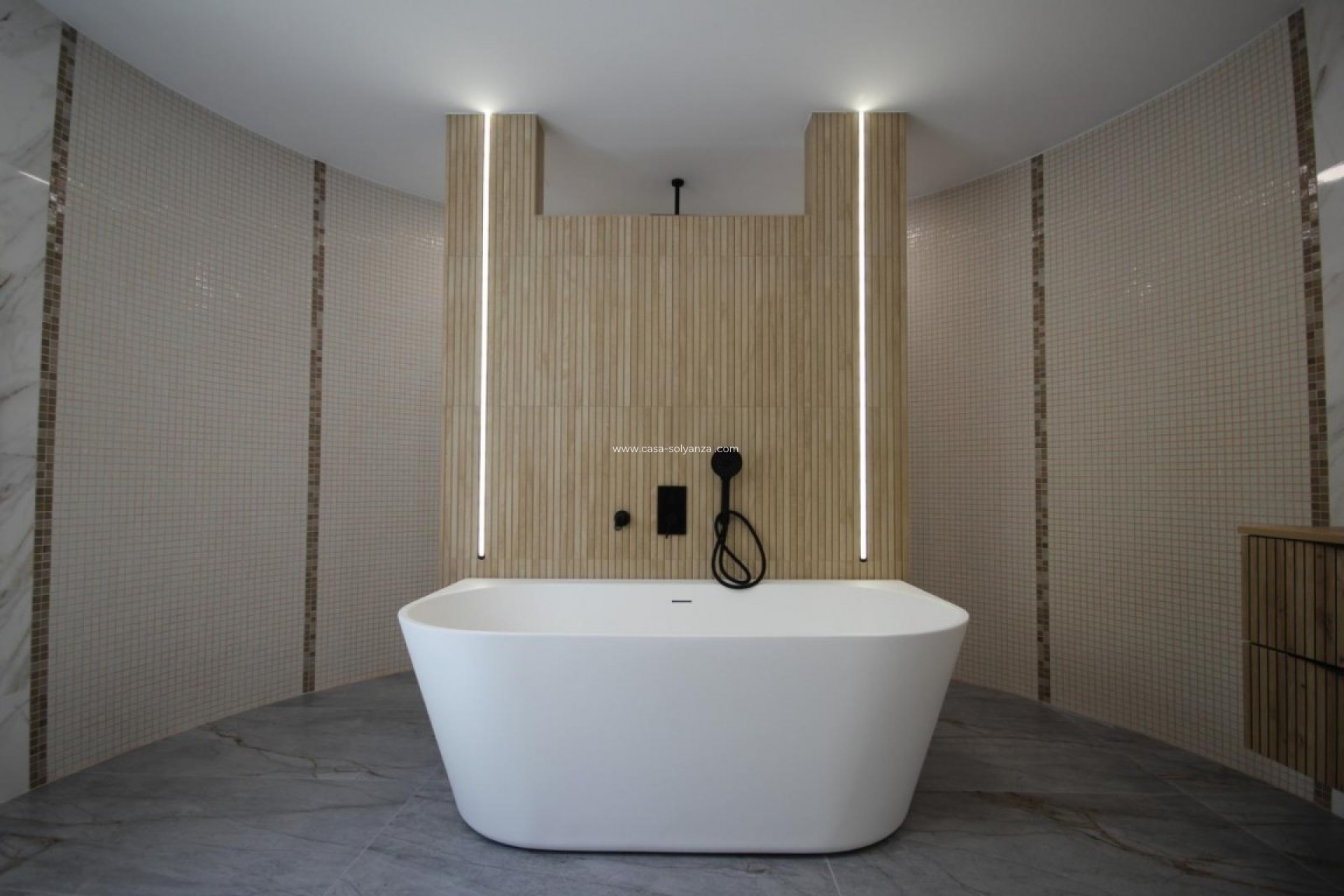 Resale - Villa - La Nucía - Costa Blanca