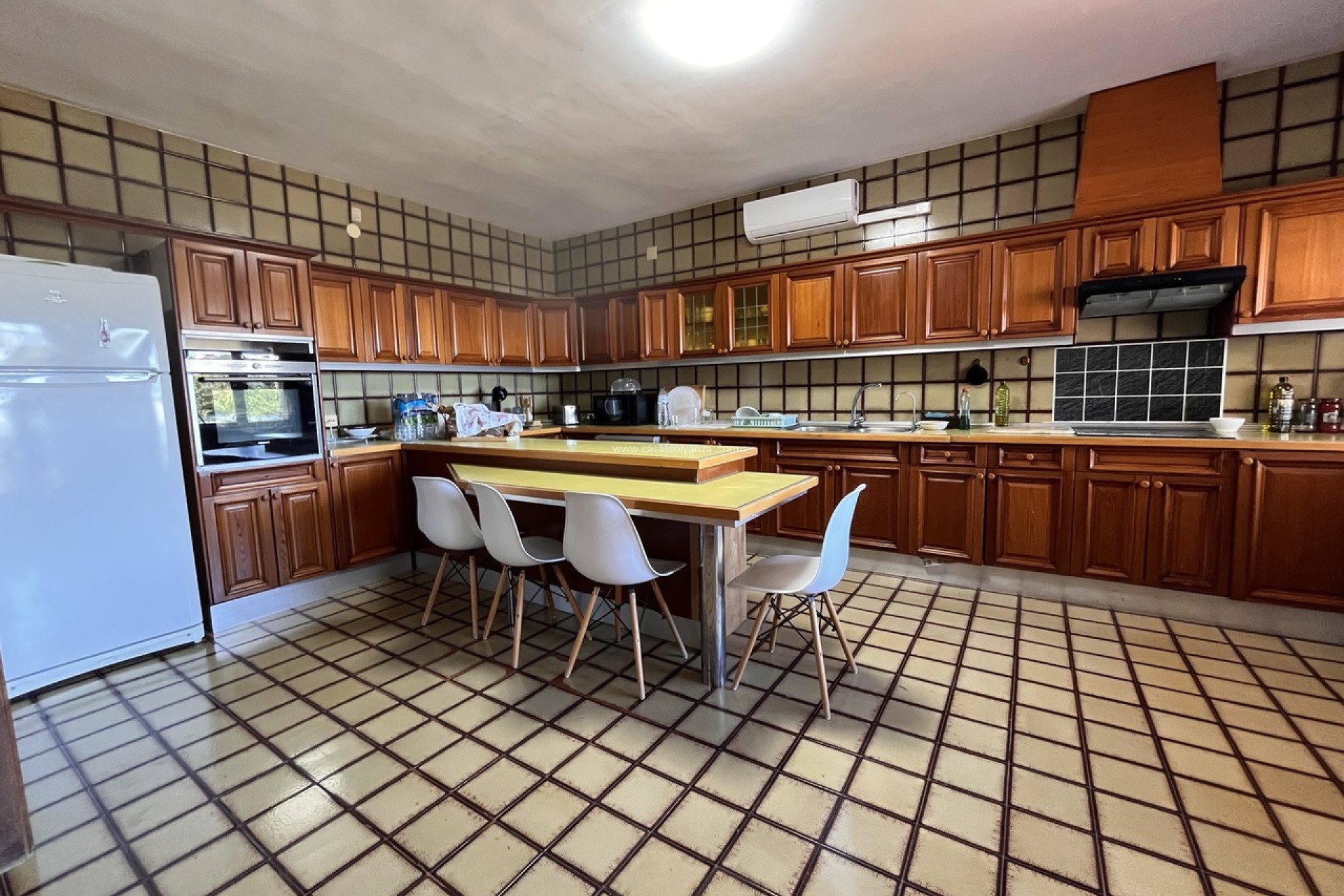 Resale - Villa - La Nucía - Costa Blanca