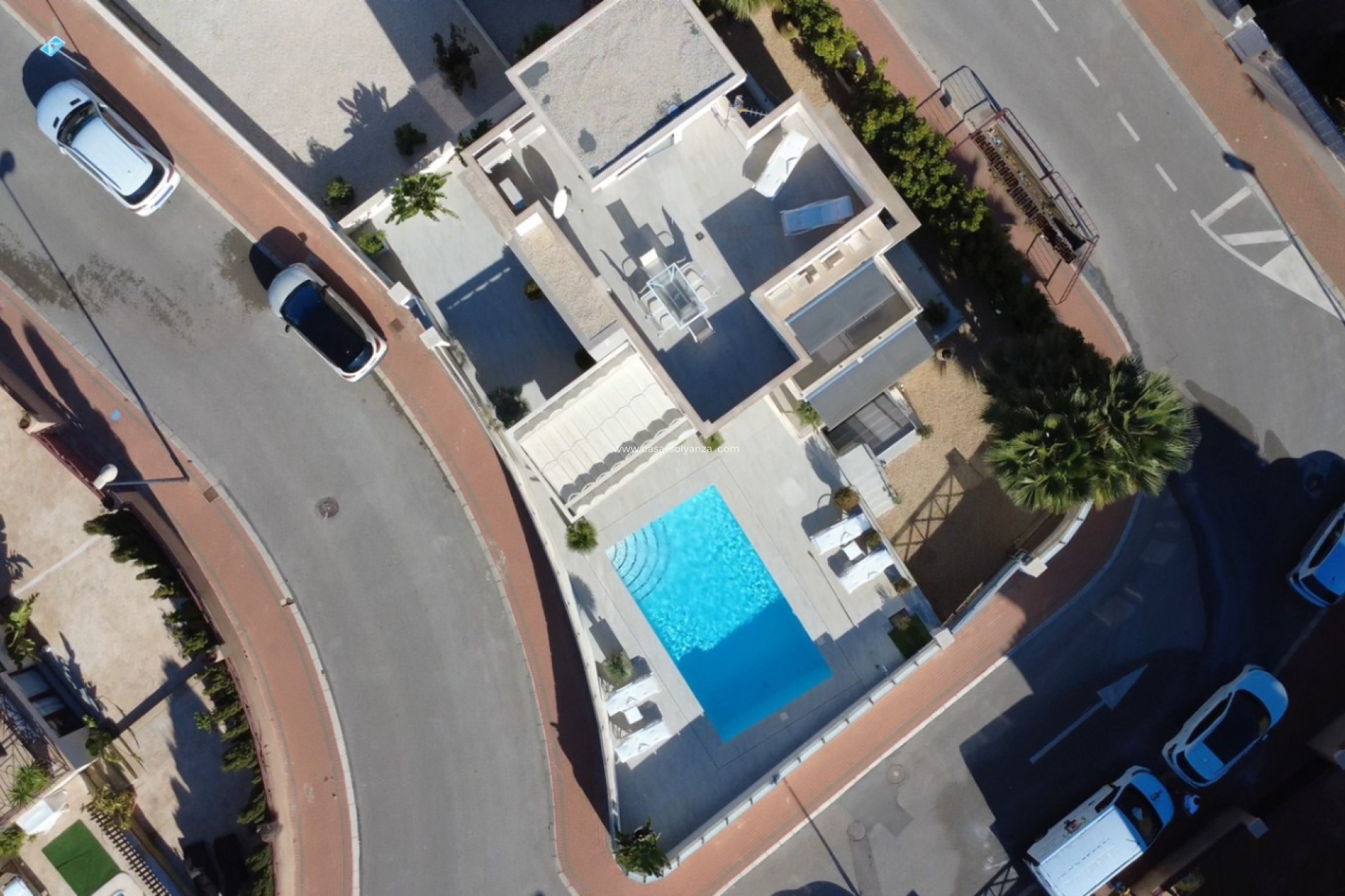 Resale - Villa - La Nucía - Costa Blanca