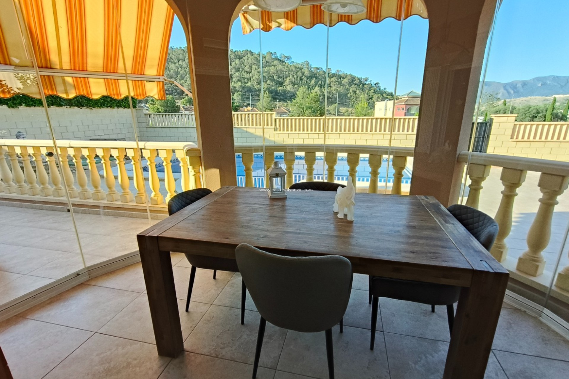 Resale - Villa - La Romana - Inland