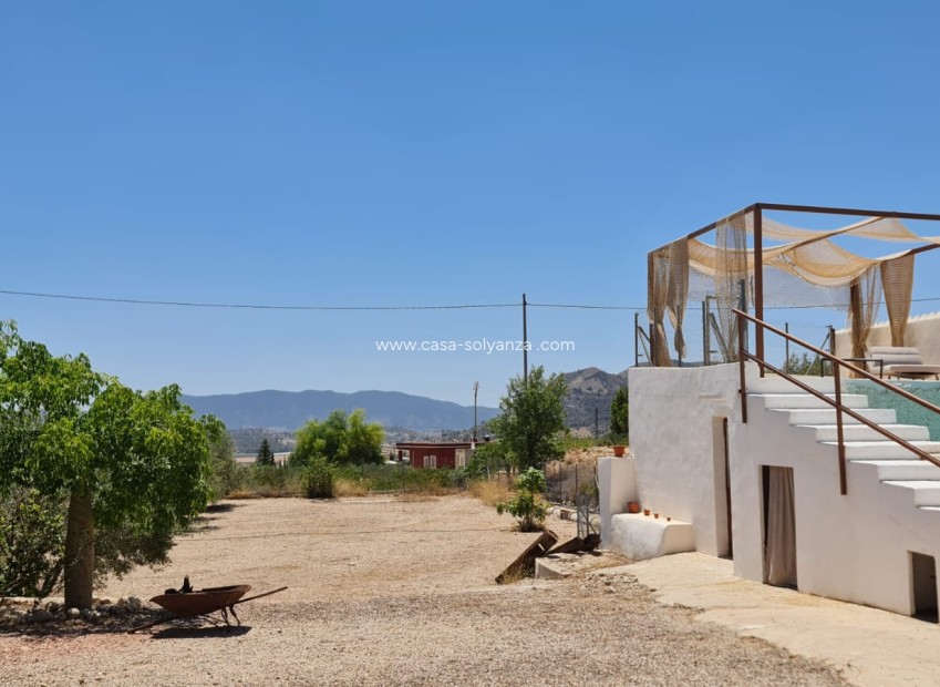 Resale - Villa - La Romana - Inland