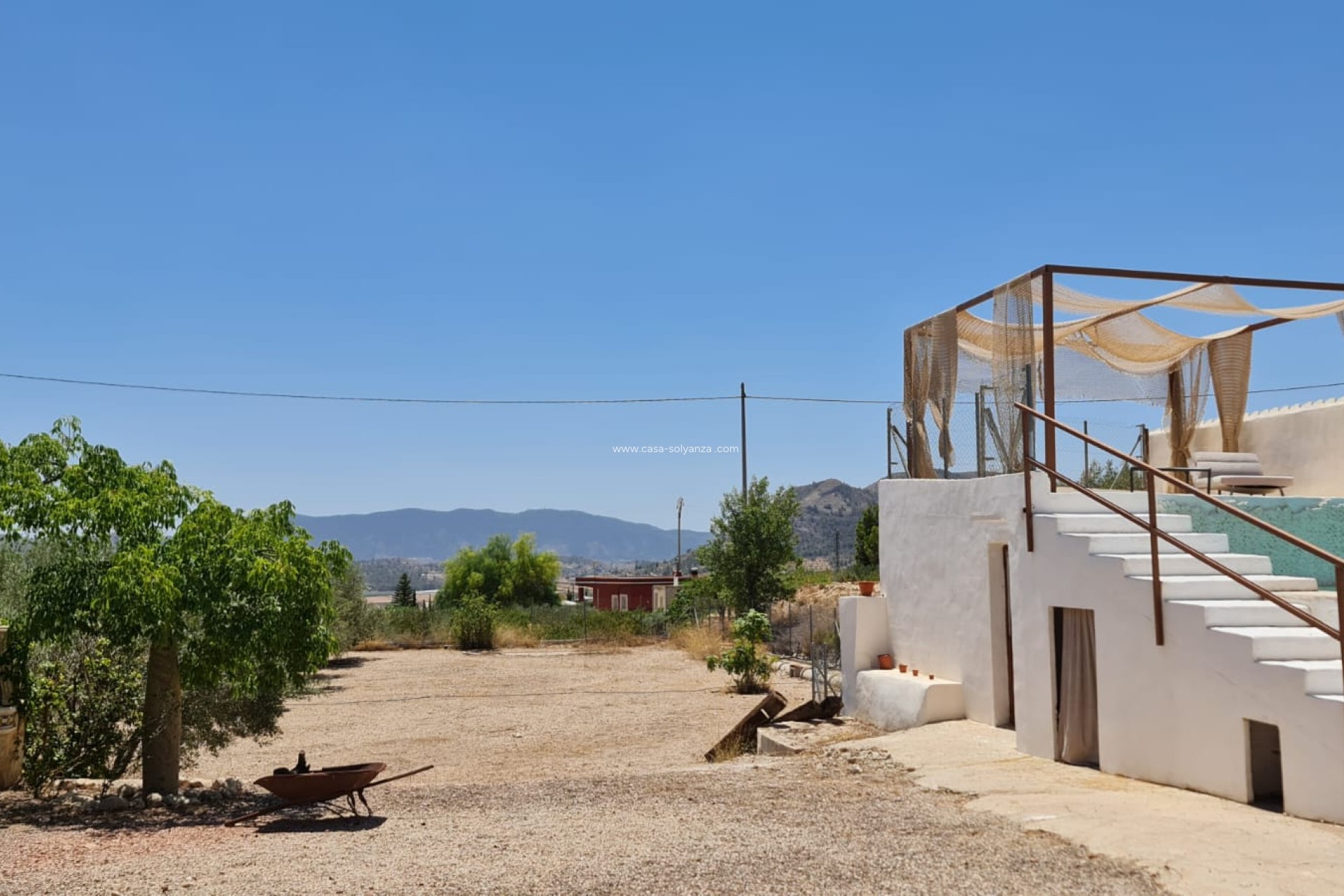 Resale - Villa - La Romana - Inland