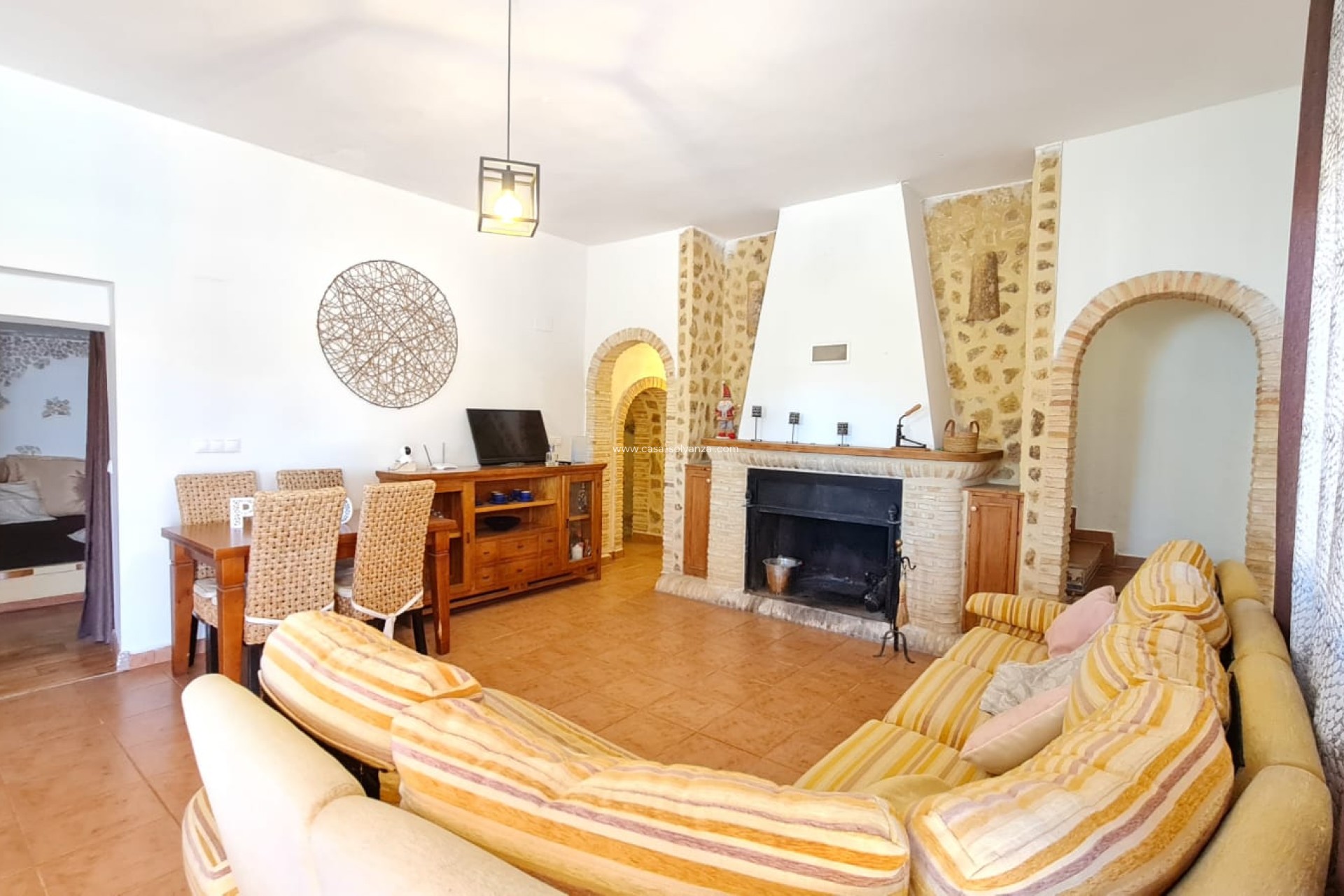 Resale - Villa - La Romana - Inland