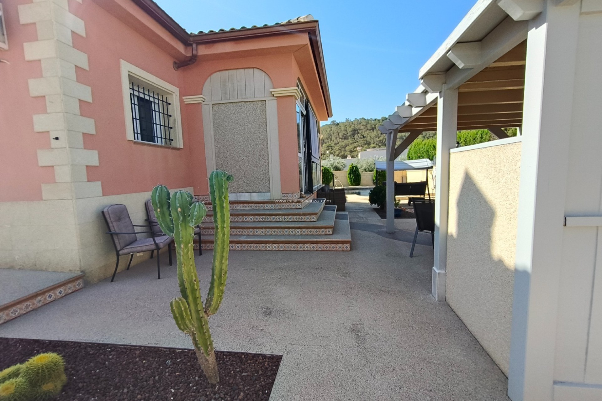 Resale - Villa - La Romana - Inland