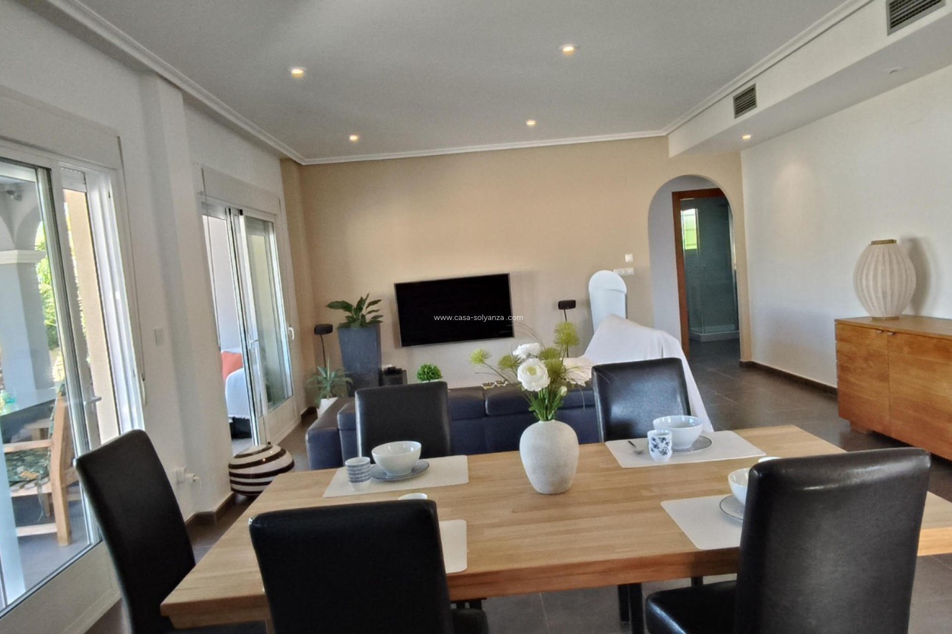 Resale - Villa - La Romana - Inland