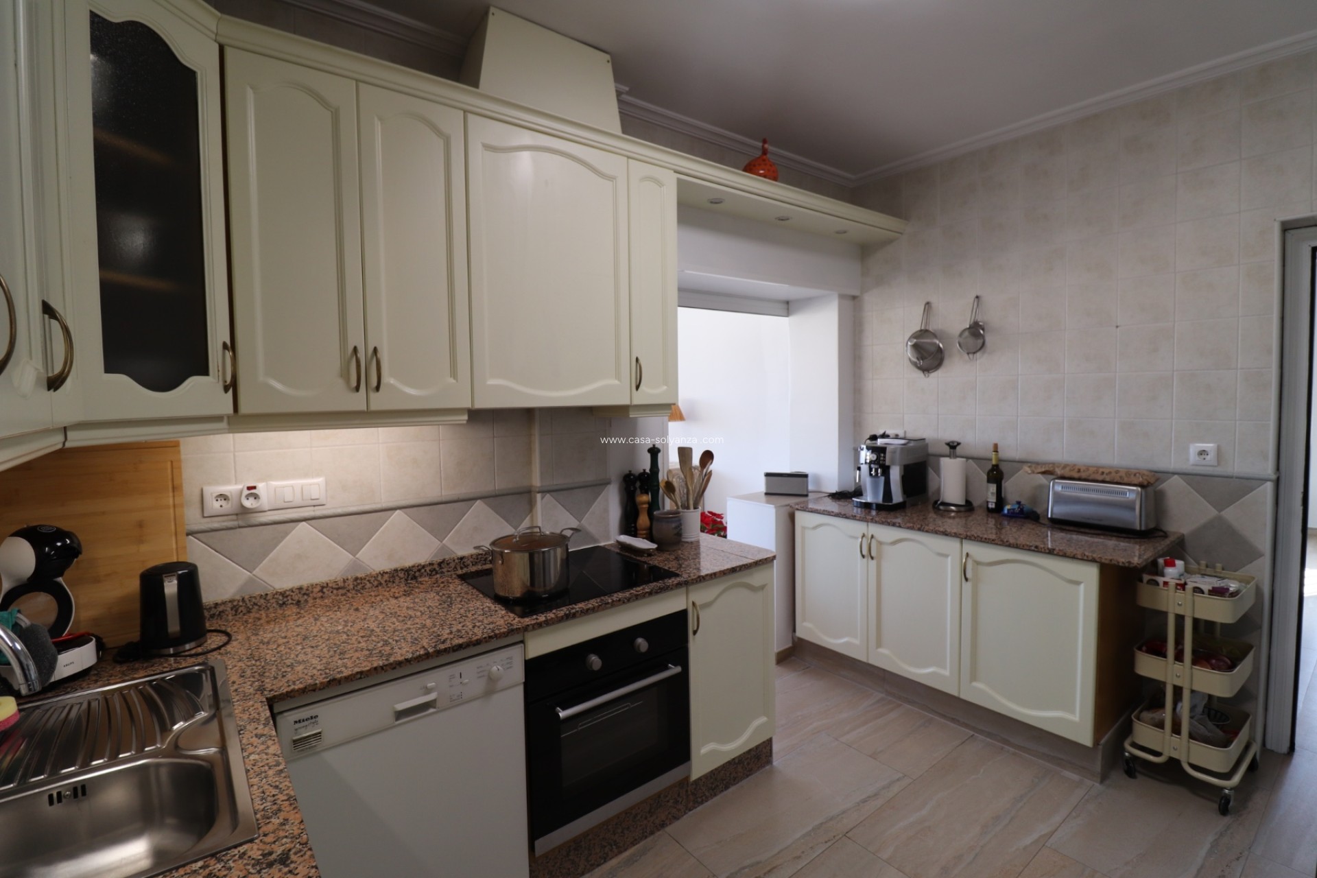 Resale - Villa - La Romana - Inland