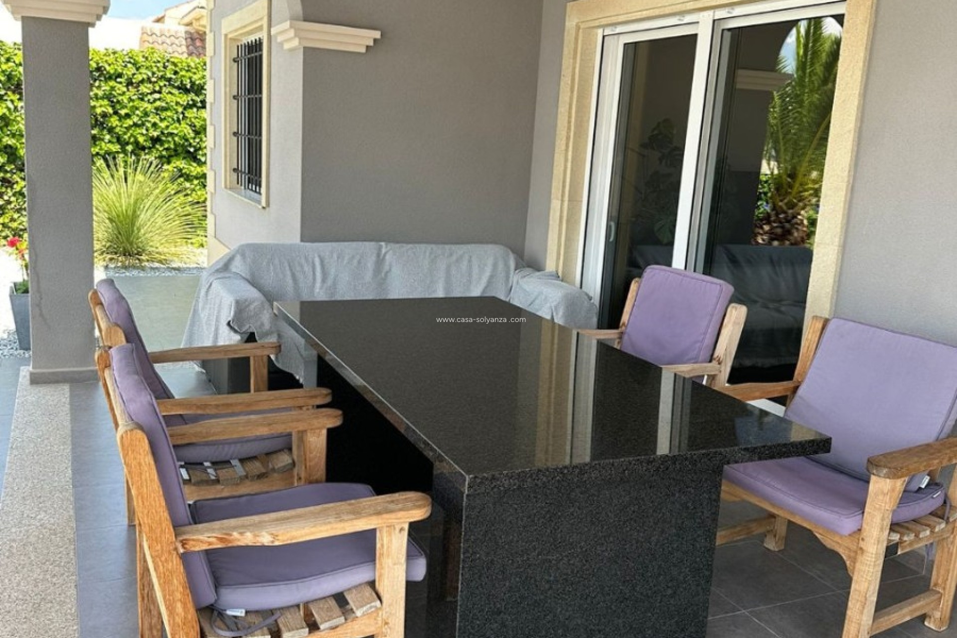 Resale - Villa - La Romana - Inland
