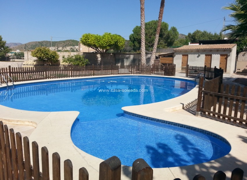 Resale - Villa - La Romana - Inland