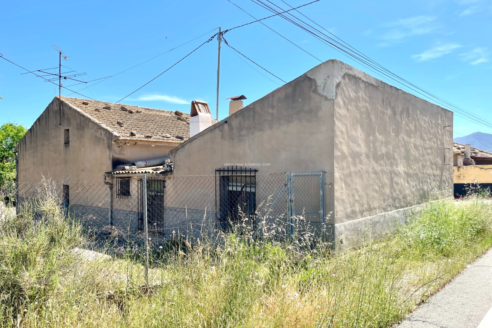 Resale - Villa - La Romana - Inland