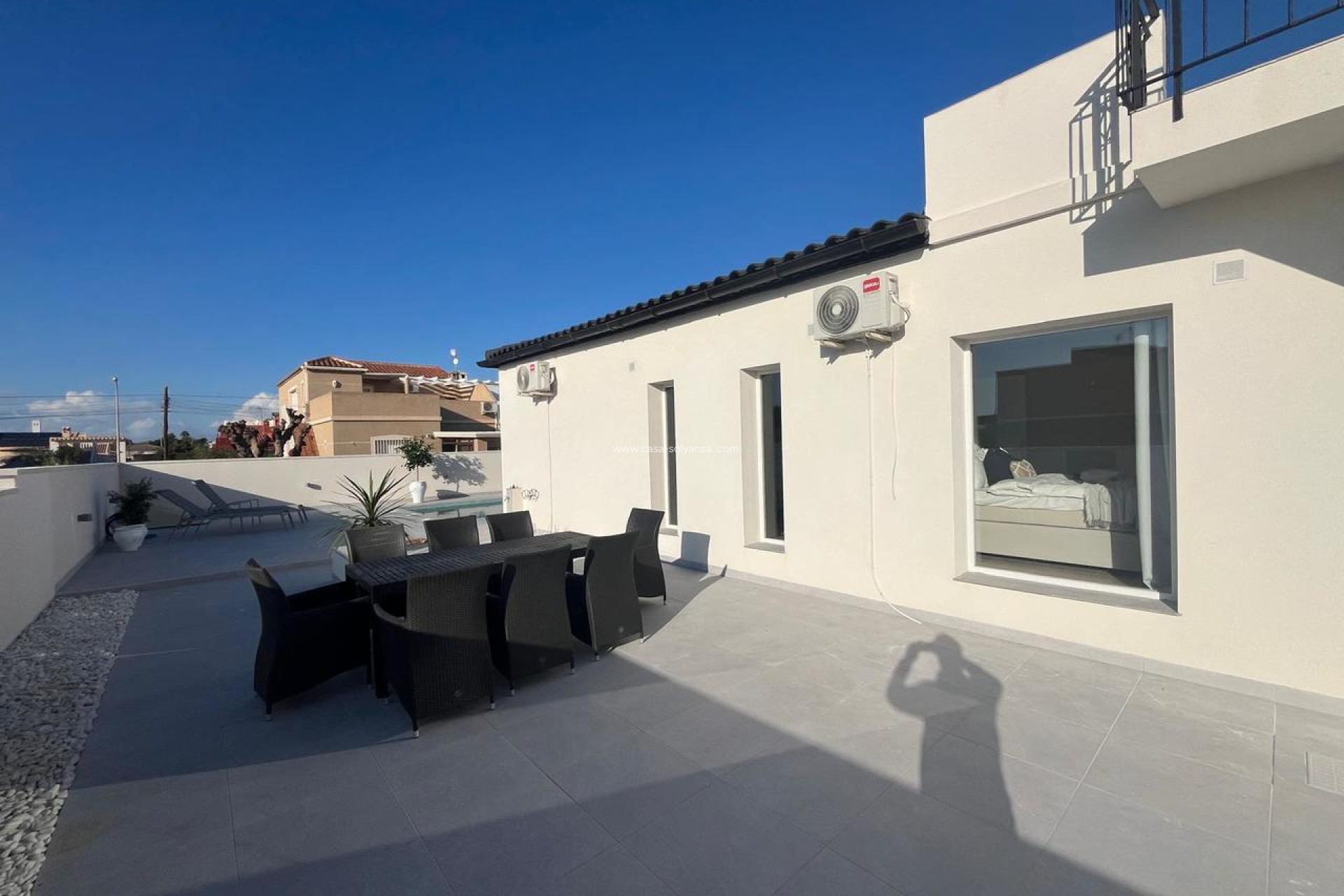 Resale - Villa - La Siesta - Costa Blanca