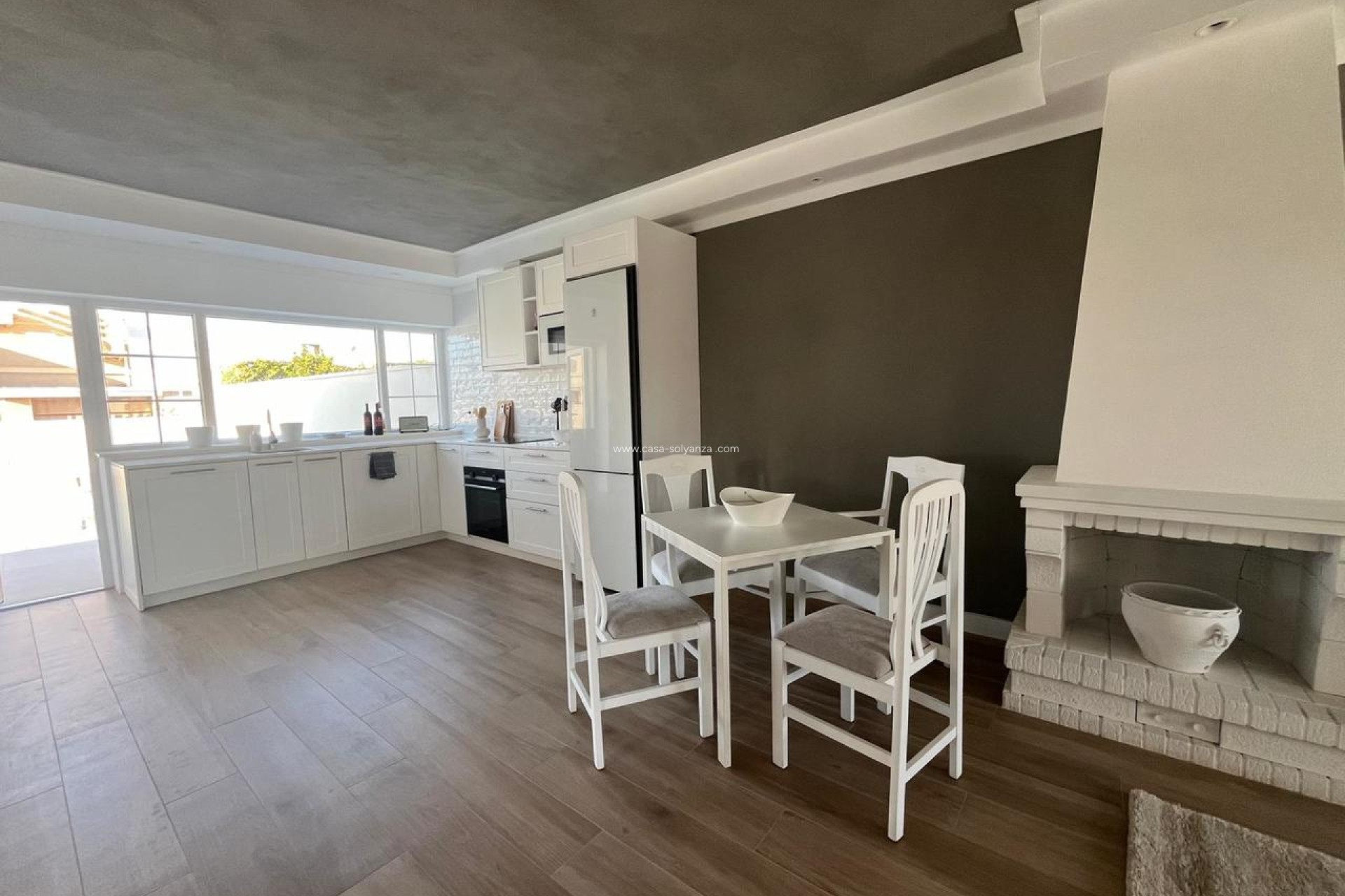 Resale - Villa - La Siesta - Costa Blanca