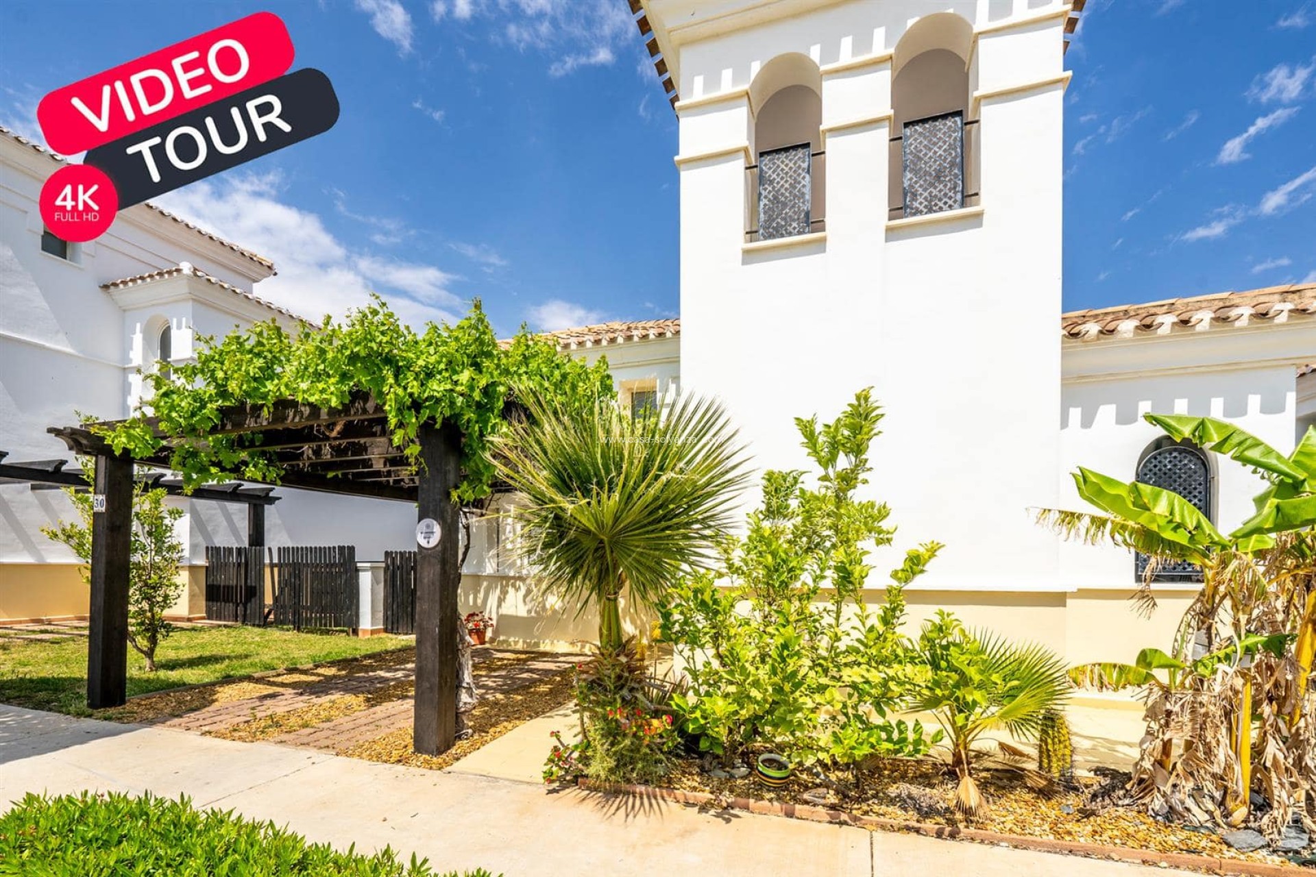 Resale - Villa - La Torre Golf Resort - Inland
