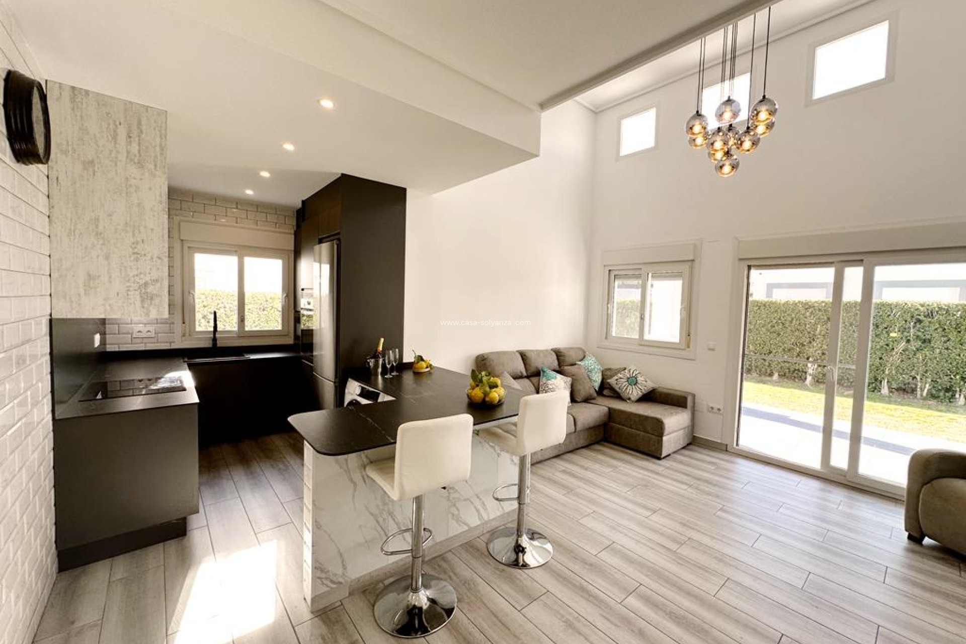 Resale - Villa - La Torre Golf Resort - Inland