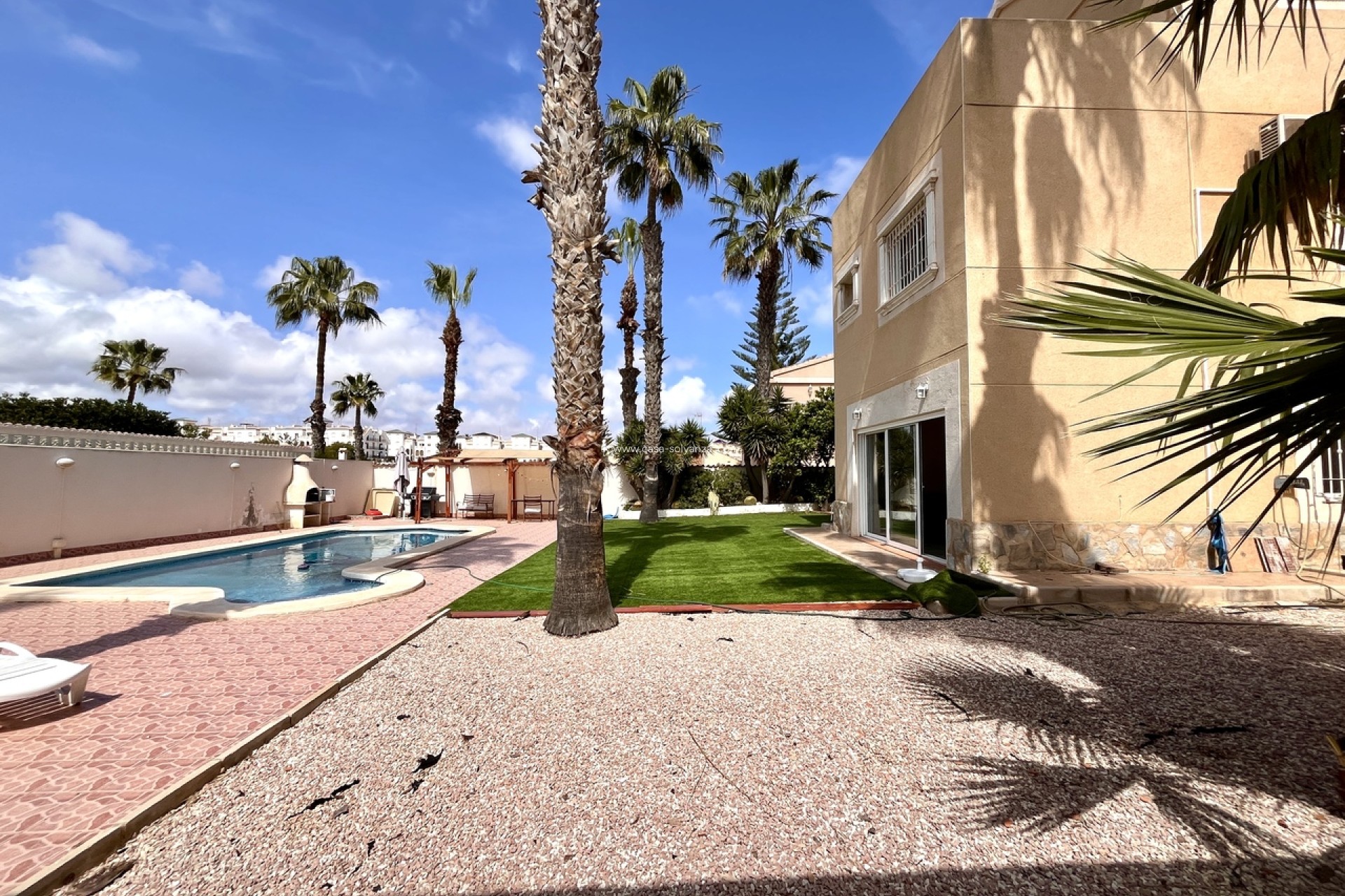 Resale - Villa - La Zenia - Costa Blanca