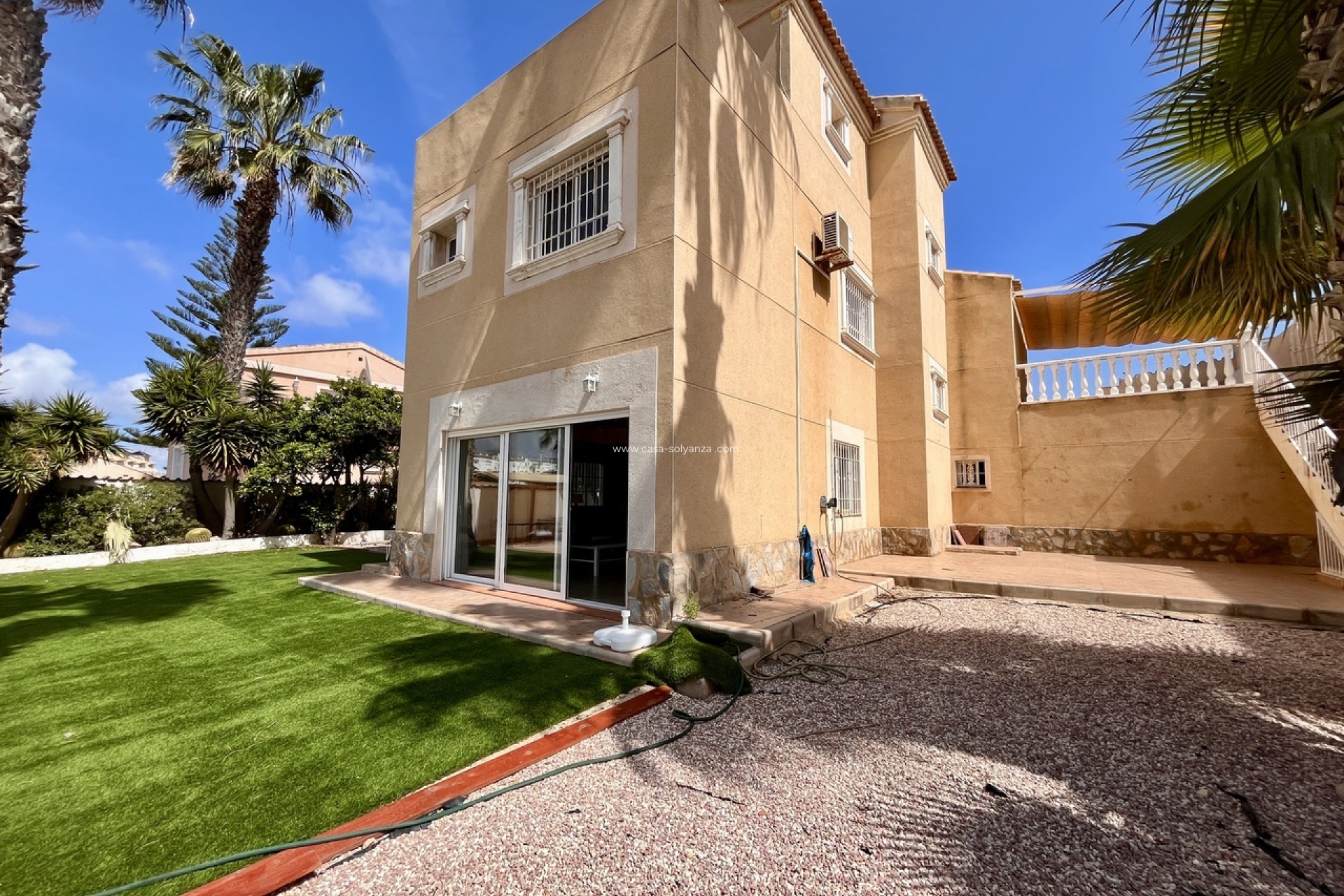 Resale - Villa - La Zenia - Costa Blanca