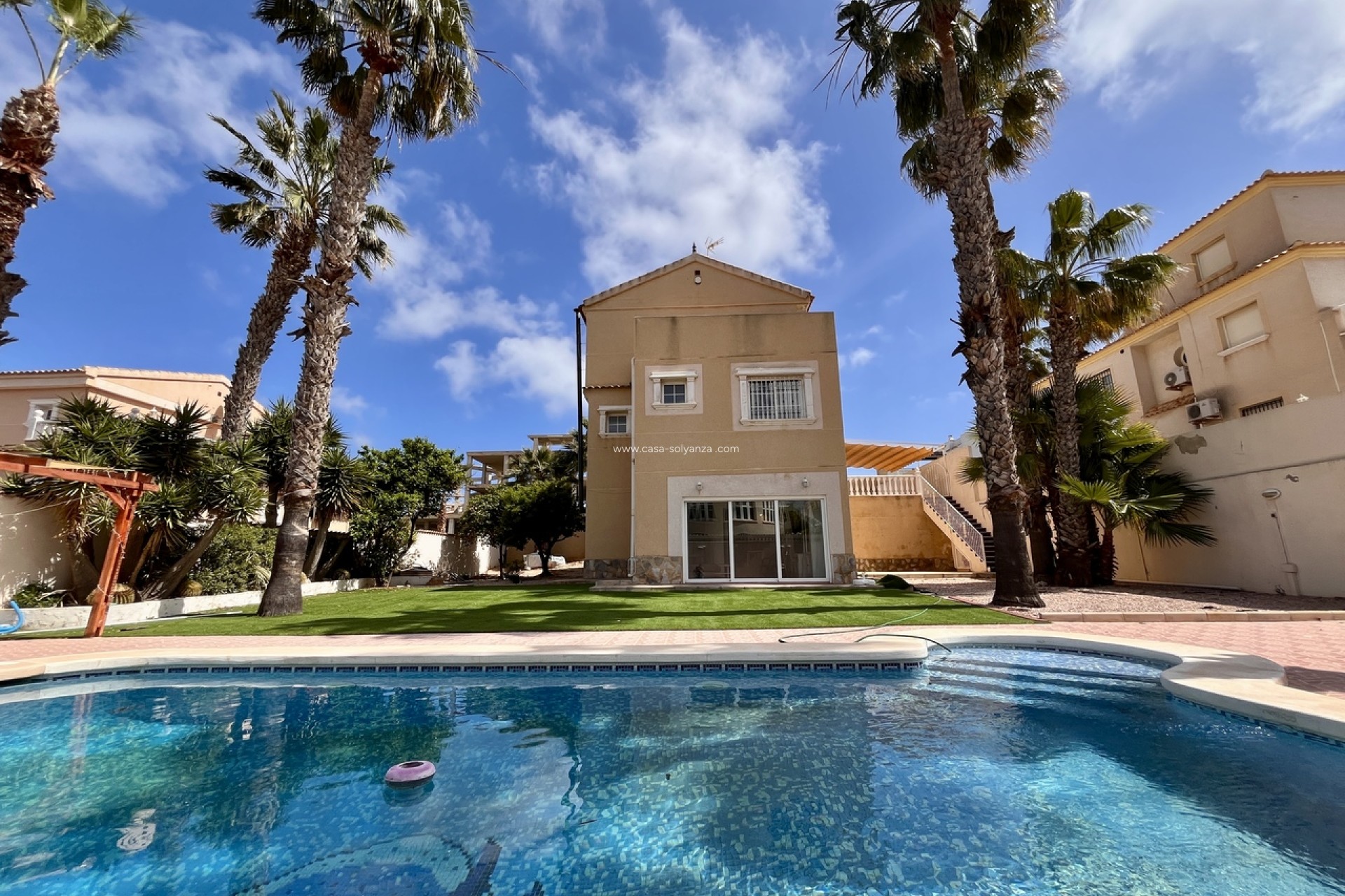 Resale - Villa - La Zenia - Costa Blanca