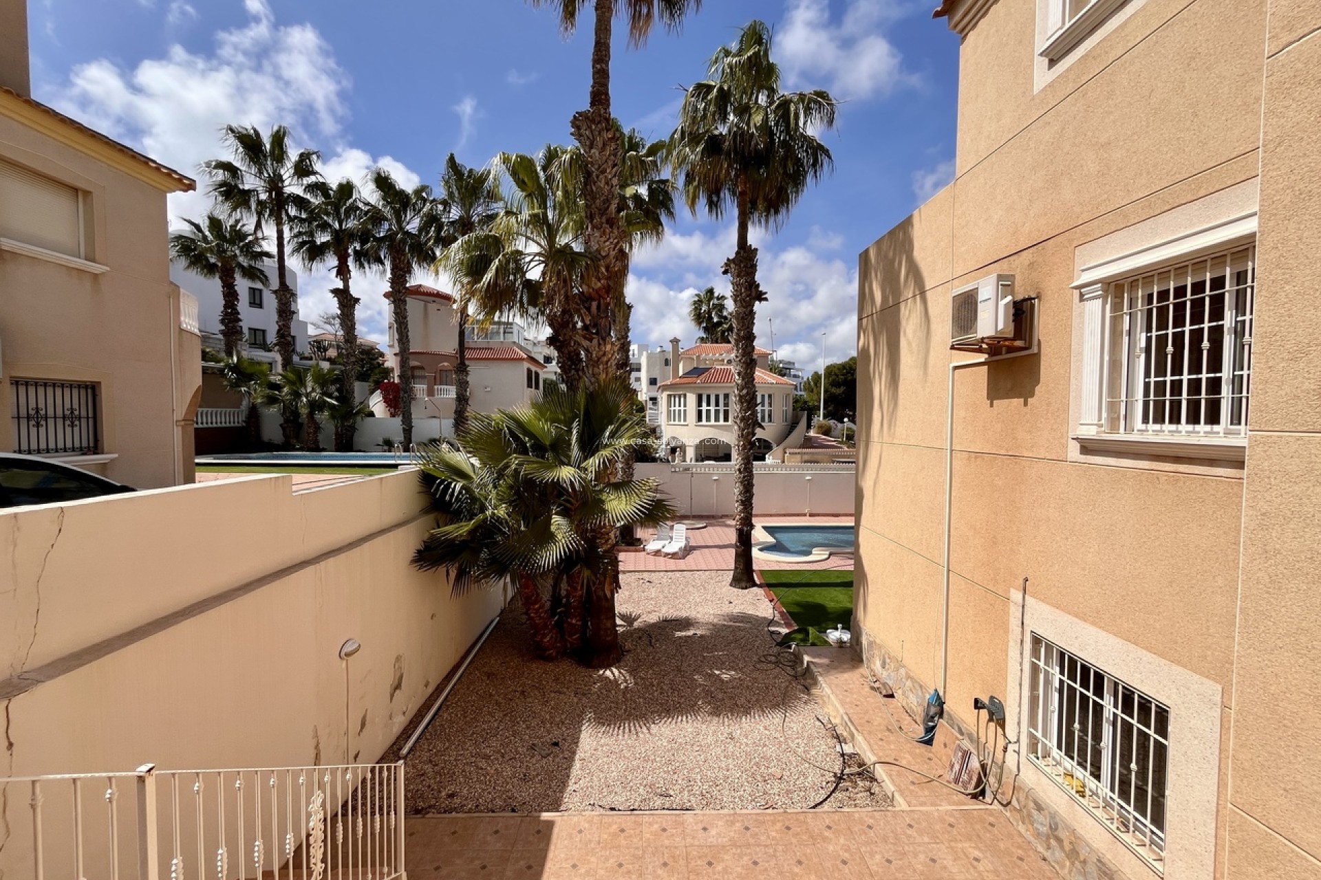 Resale - Villa - La Zenia - Costa Blanca