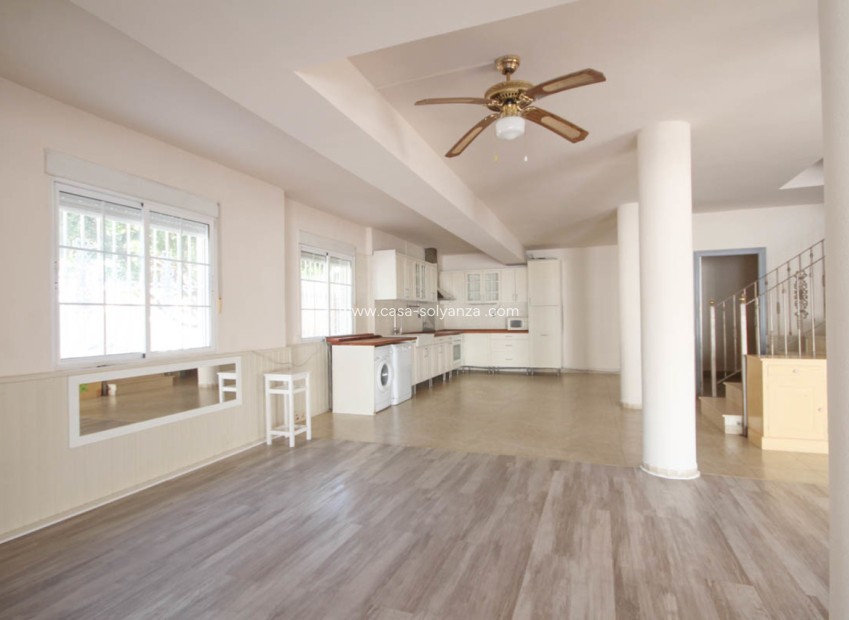 Resale - Villa - La Zenia - Costa Blanca