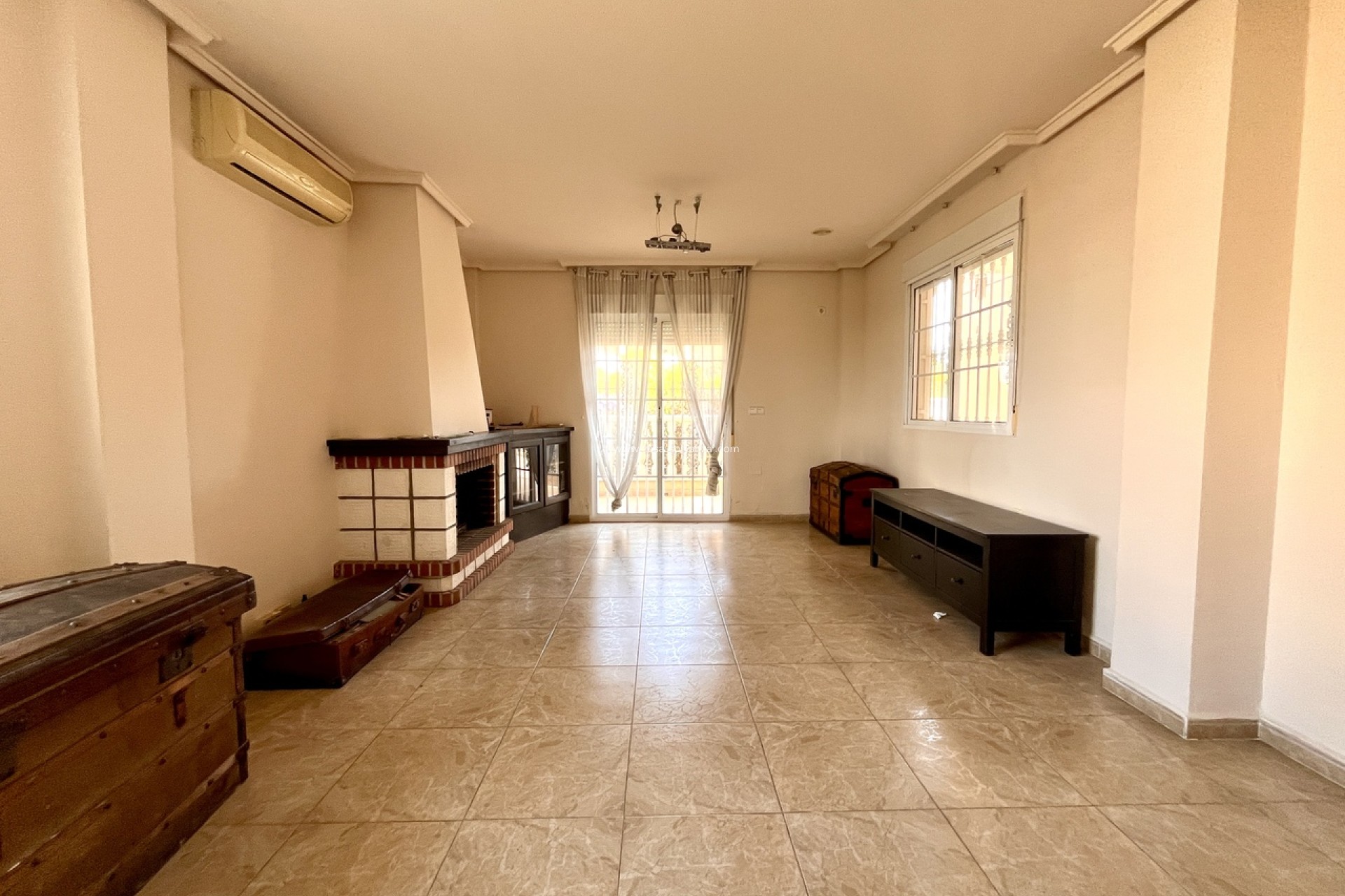 Resale - Villa - La Zenia - Costa Blanca