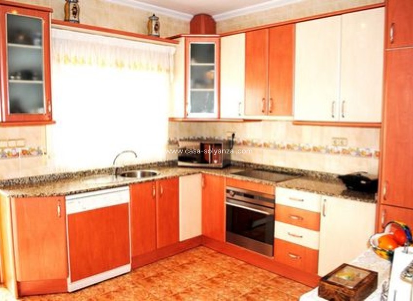 Resale - Villa - La Zenia - Costa Blanca