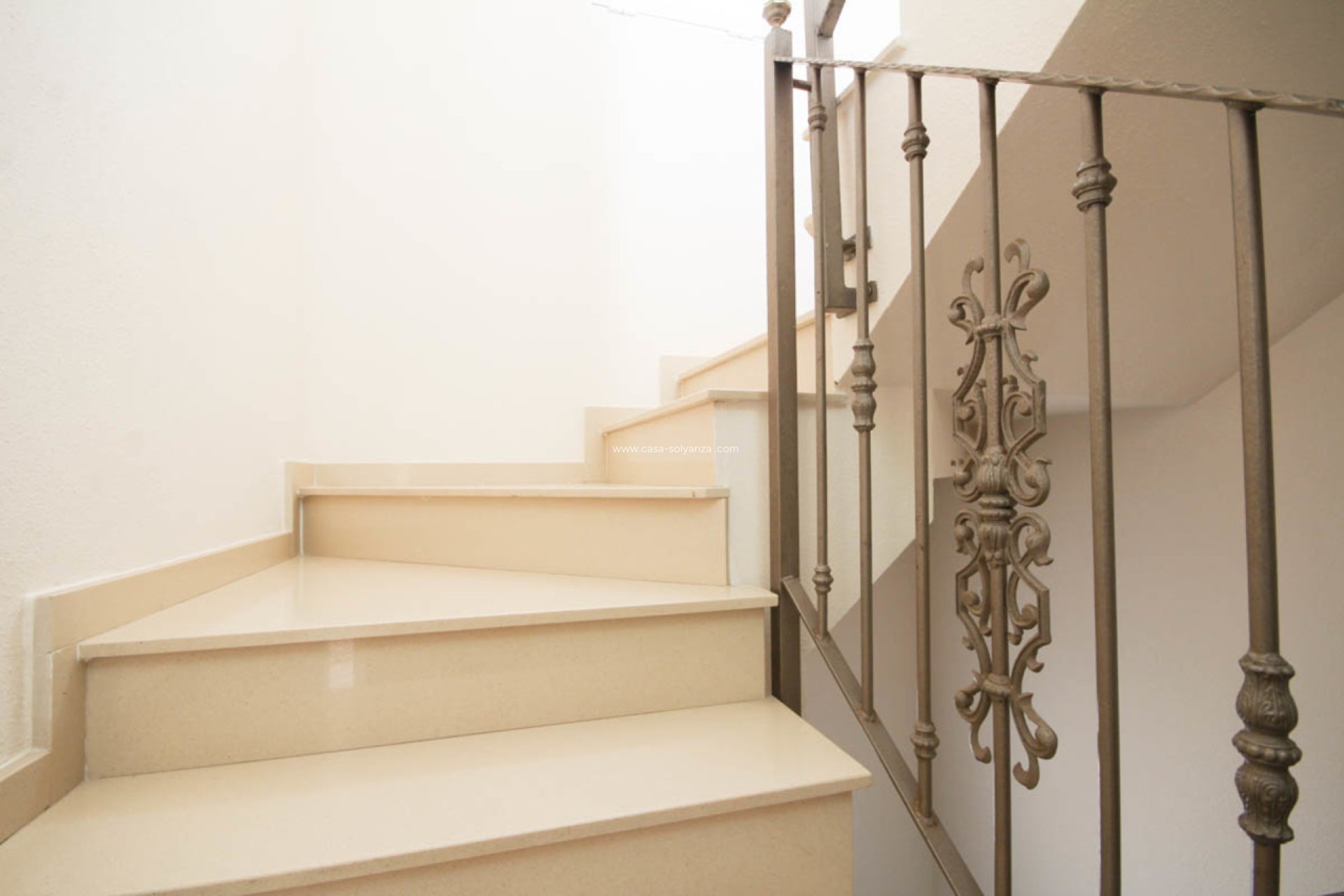 Resale - Villa - La Zenia - Costa Blanca