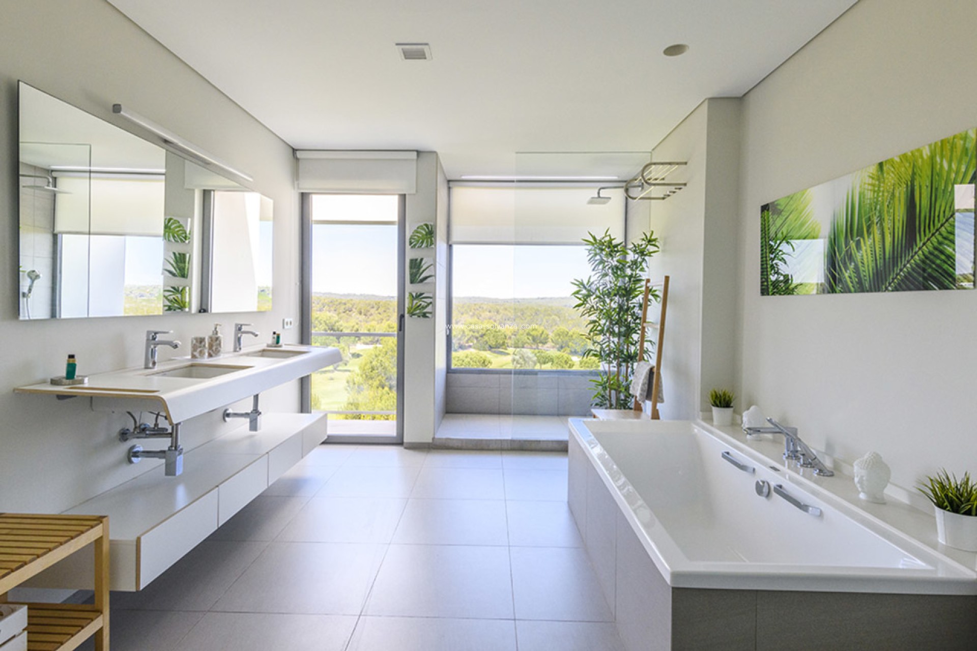 Resale - Villa - Las Colinas Golf Resort