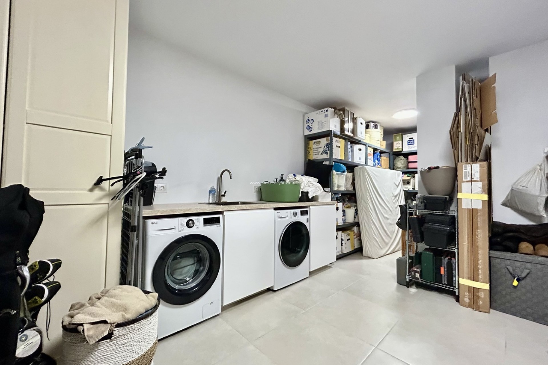 Resale - Villa - Las Filipinas - Inland