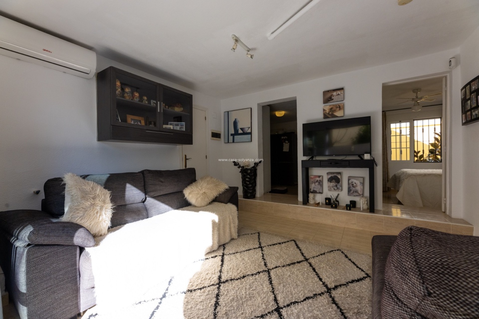 Resale - Villa - Las Ramblas