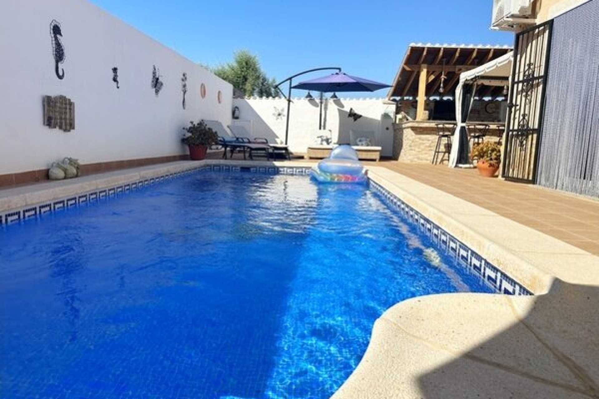 Resale - Villa - Lo Santiago - Inland