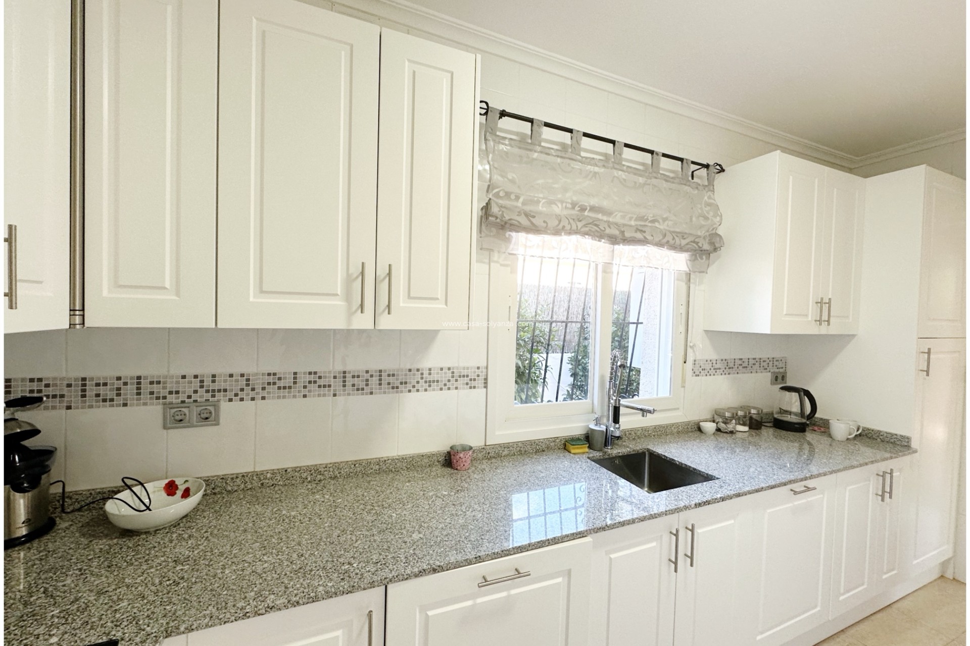 Resale - Villa - Lo Santiago - Inland