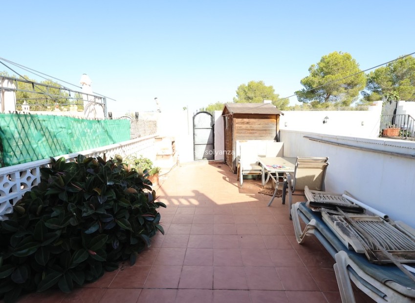 Resale - Villa - Lomas Del Golf - Inland