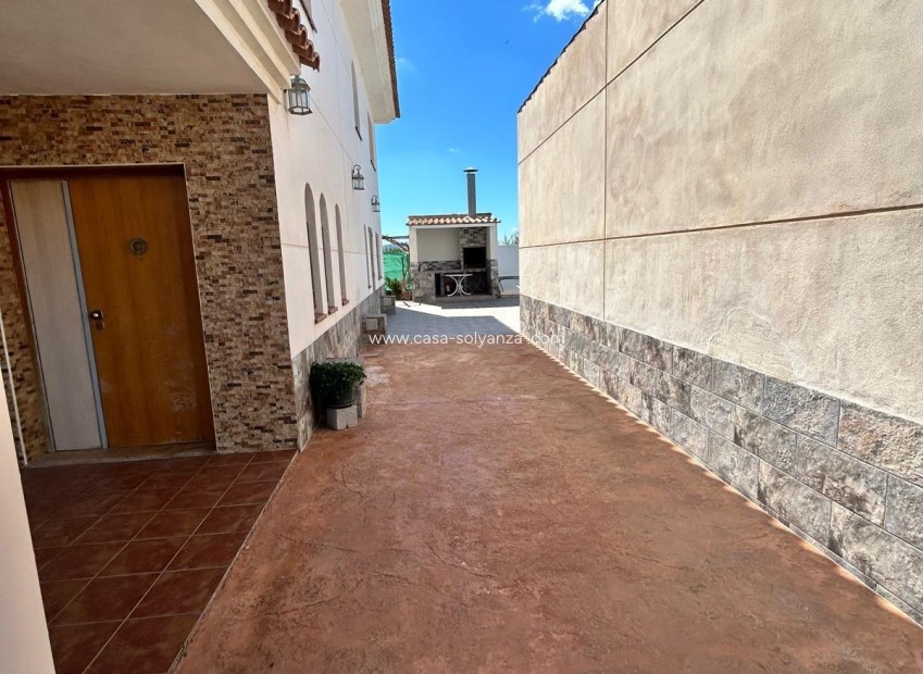 Resale - Villa - Los Alcázares - Las Lomas Del Rame-bahía Bella