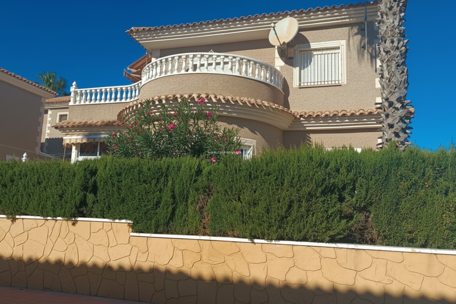 Resale - Villa - Los Altos - Costa Blanca