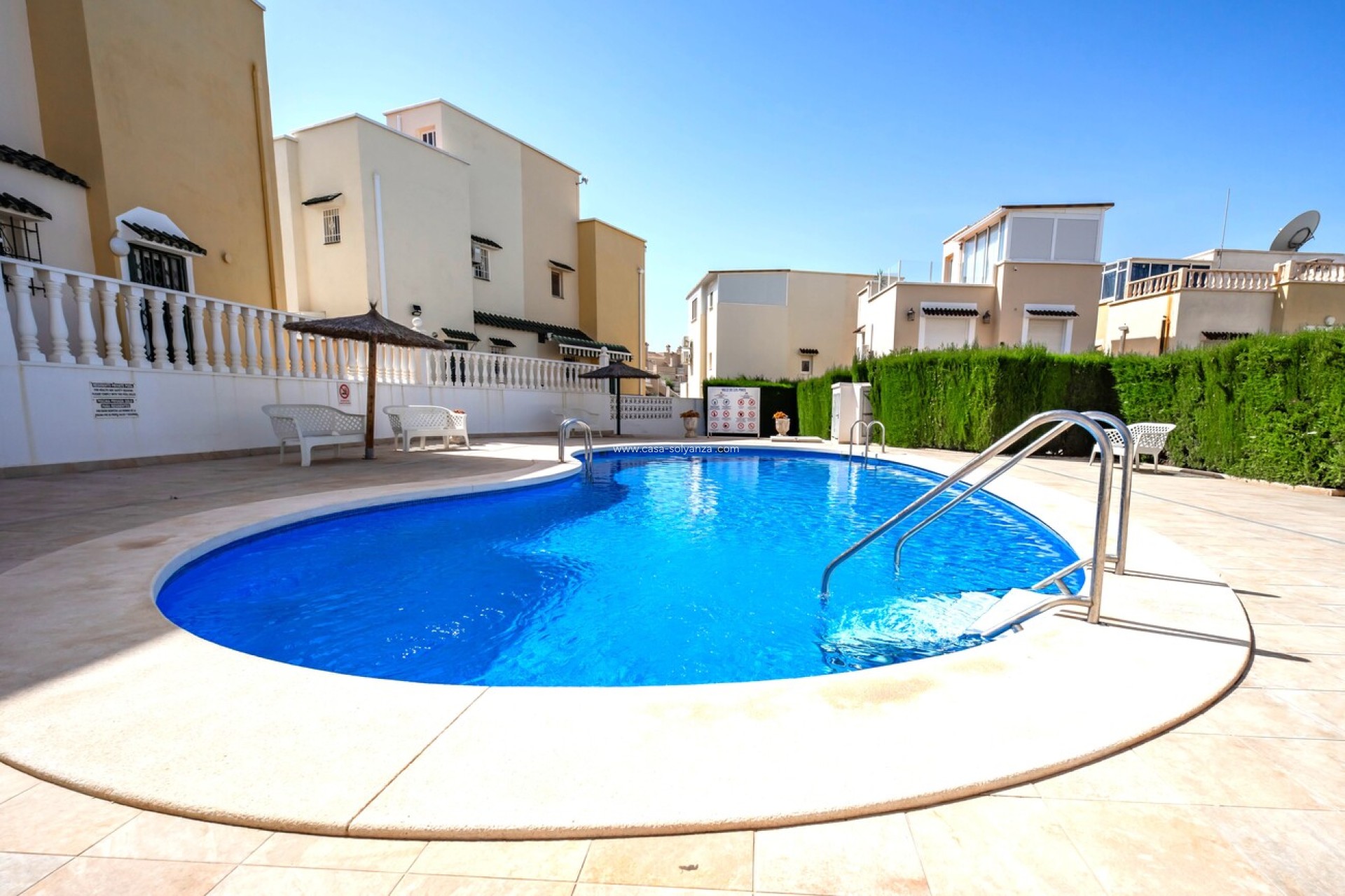 Resale - Villa - Los Altos - Res Valle de los pinos