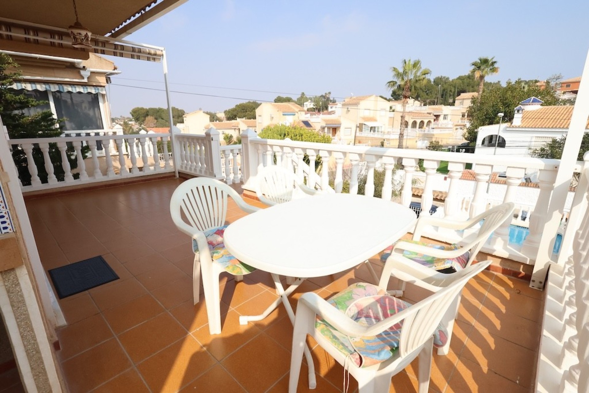 Resale - Villa - Los Balcones - Costa Blanca