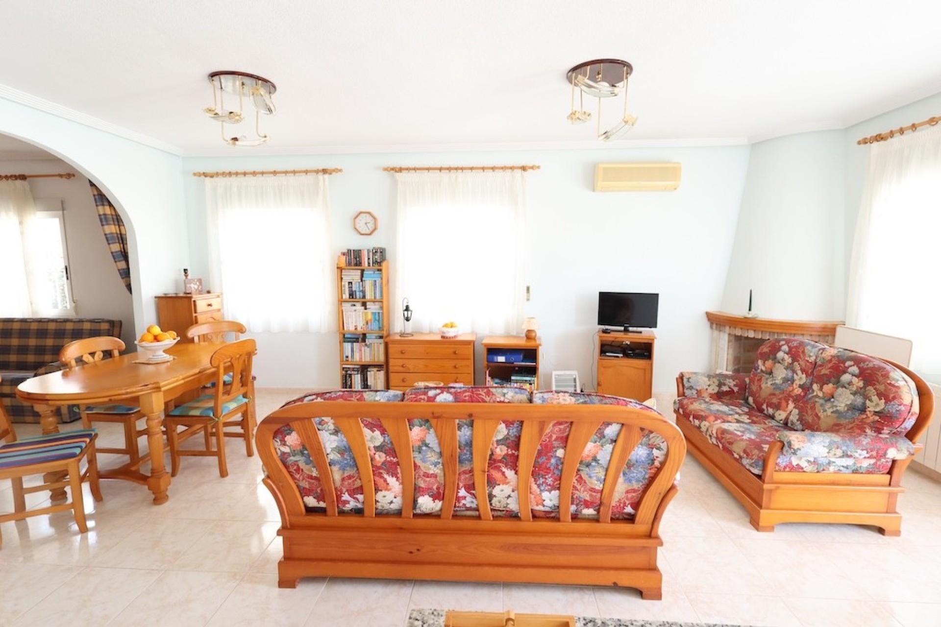 Resale - Villa - Los Balcones - Costa Blanca