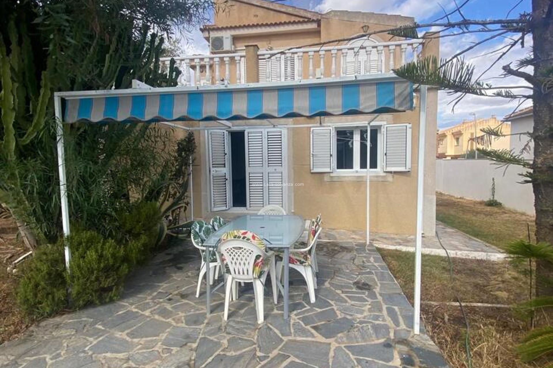 Resale - Villa - Los Balcones - Costa Blanca