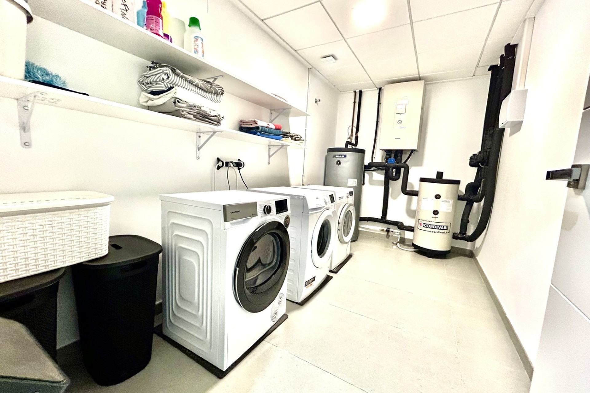 Resale - Villa - Los Balcones - Costa Blanca