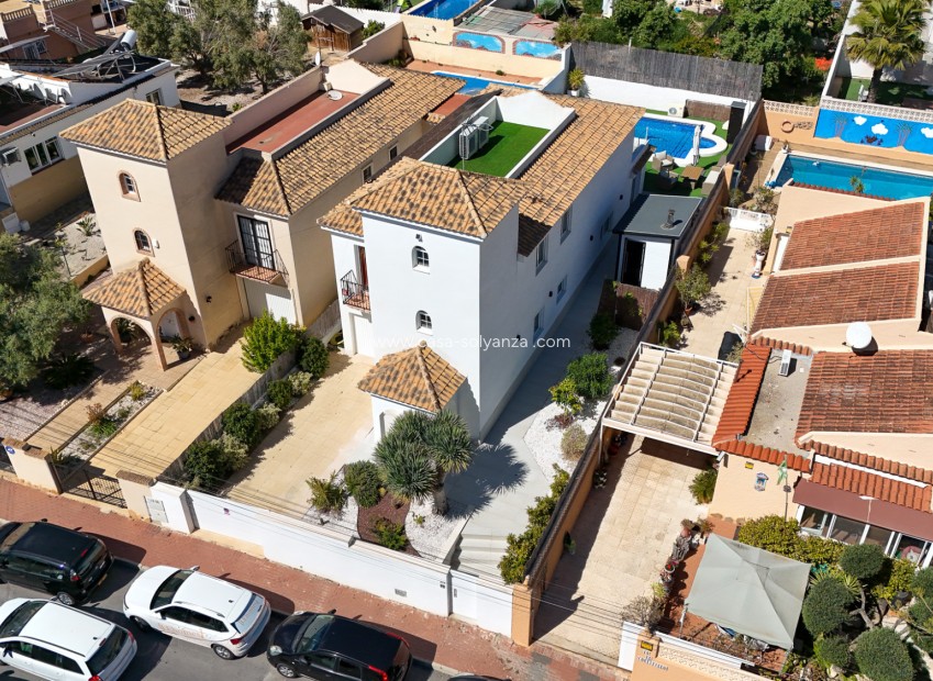 Resale - Villa - Los Balcones - Costa Blanca