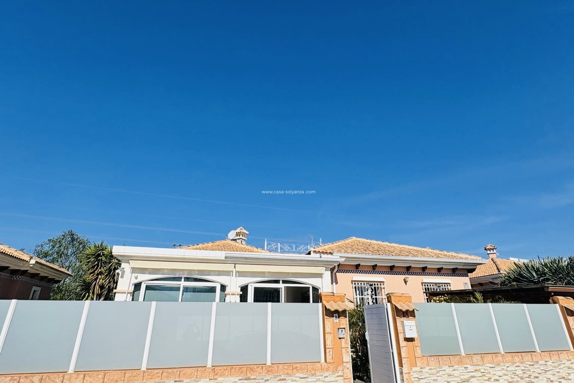 Resale - Villa - Los Montesinos - 0