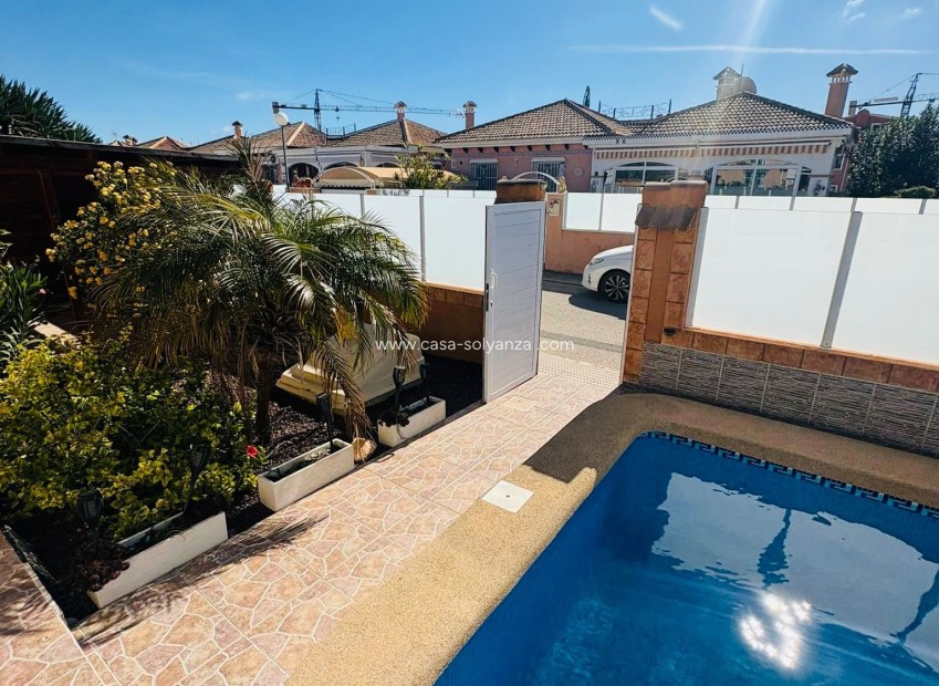 Resale - Villa - Los Montesinos - 0