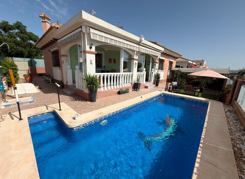 Resale - Villa - Los Montesinos - Costa Blanca