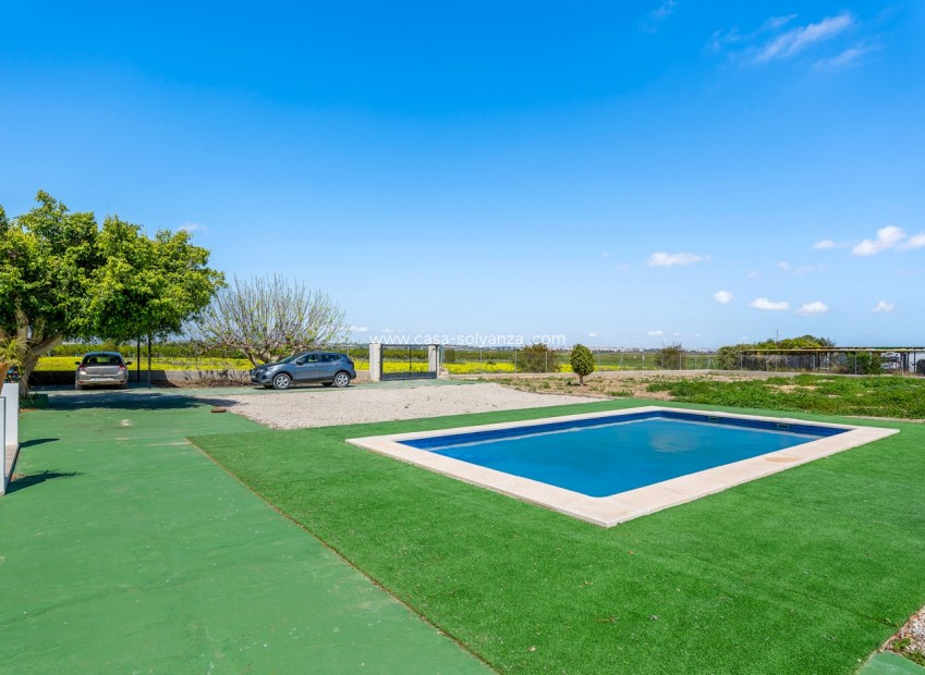 Resale - Villa - Los Montesinos - Costa Blanca