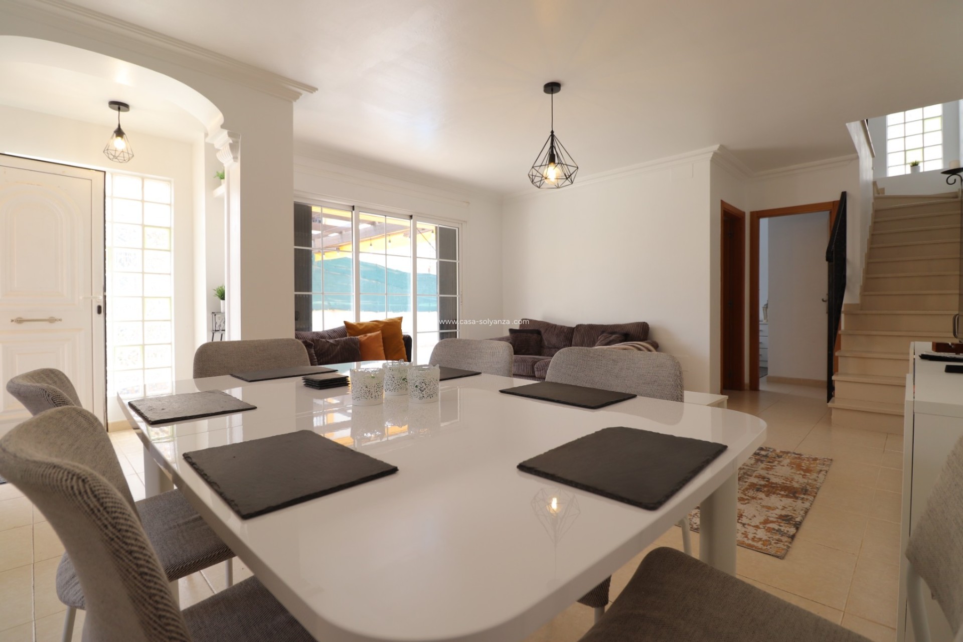 Resale - Villa - Los Montesinos - La Herrada